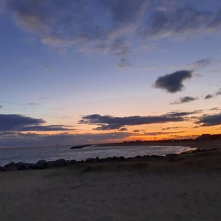 Awave From It All - Escape The City Life Jaywick Sands Εξωτερικό φωτογραφία