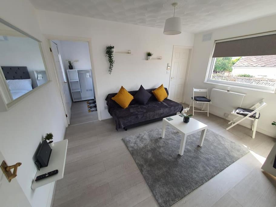 Awave From It All - Escape The City Life Jaywick Sands Εξωτερικό φωτογραφία